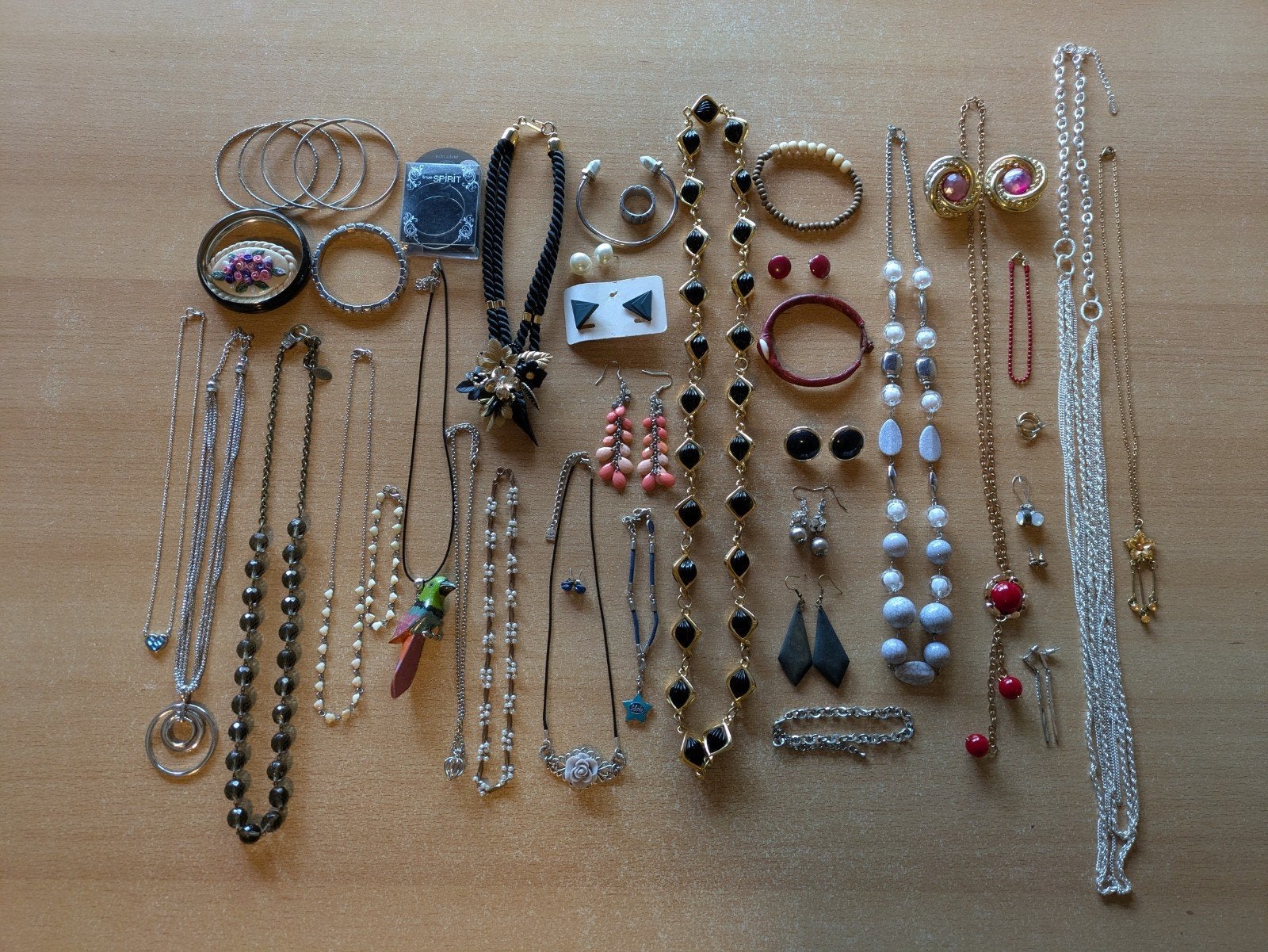 Lot 2 diverse sieraden - kettingen, armbanden, oorbellen oor, Overige materialen, Gebruikt, Overige kleuren, Verzenden