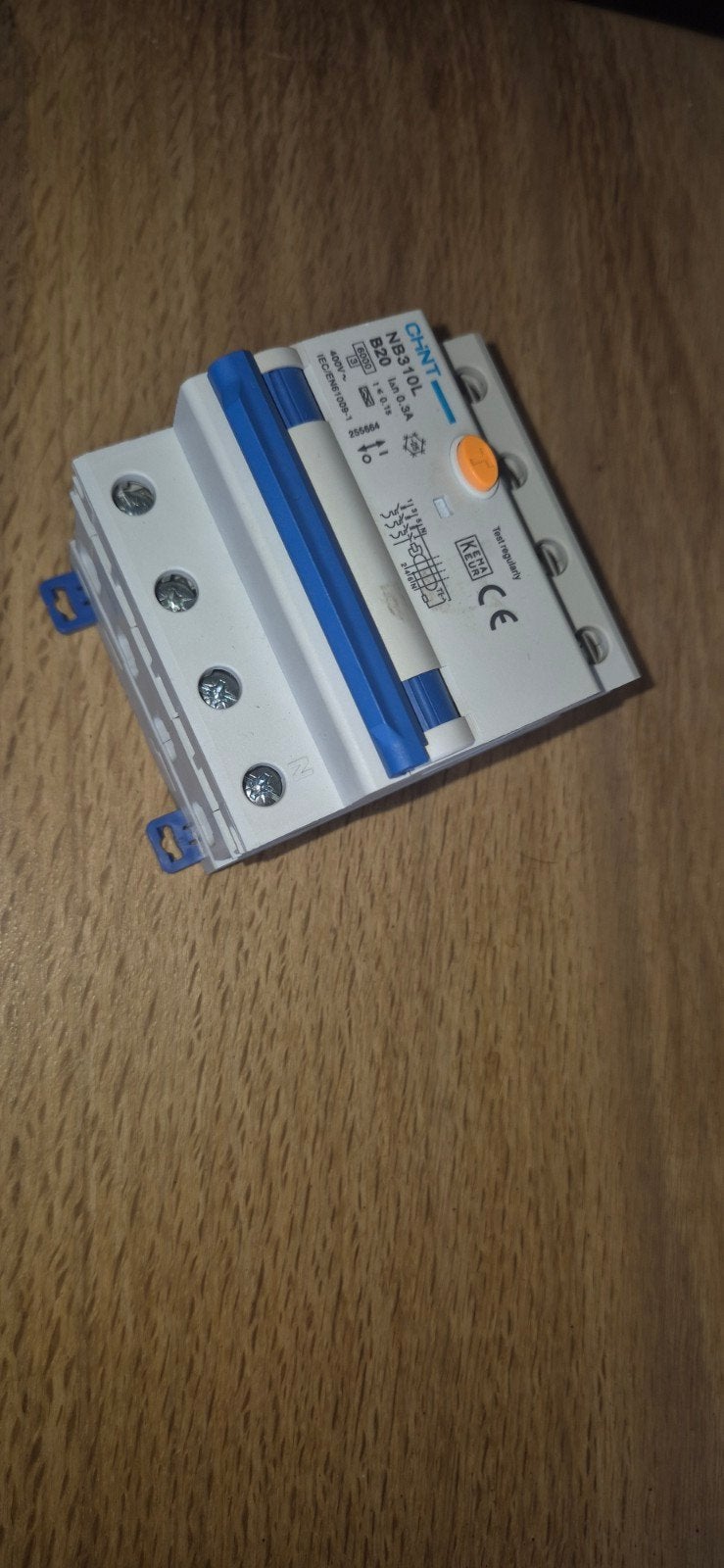 Nieuwe Chint NB310L 3-fase automaat B20, Ophalen of Verzenden