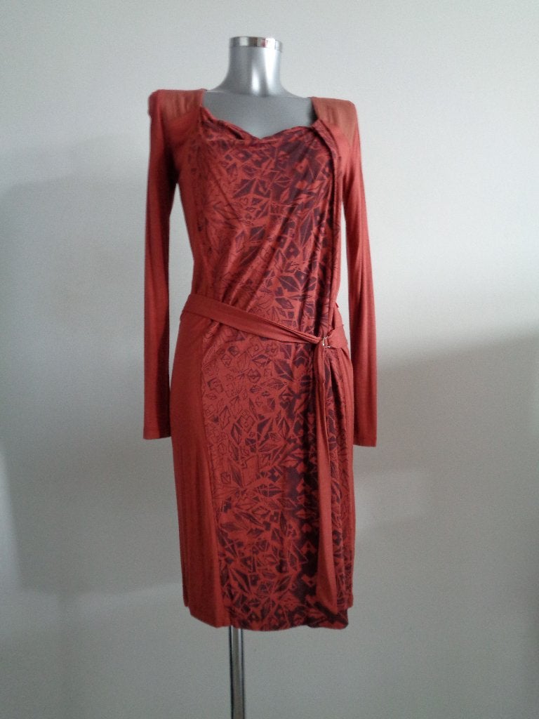10 Feet steenrode jurk, viscose maat small NIEUW, 10feet, Nieuw, Ophalen of Verzenden, Knielengte