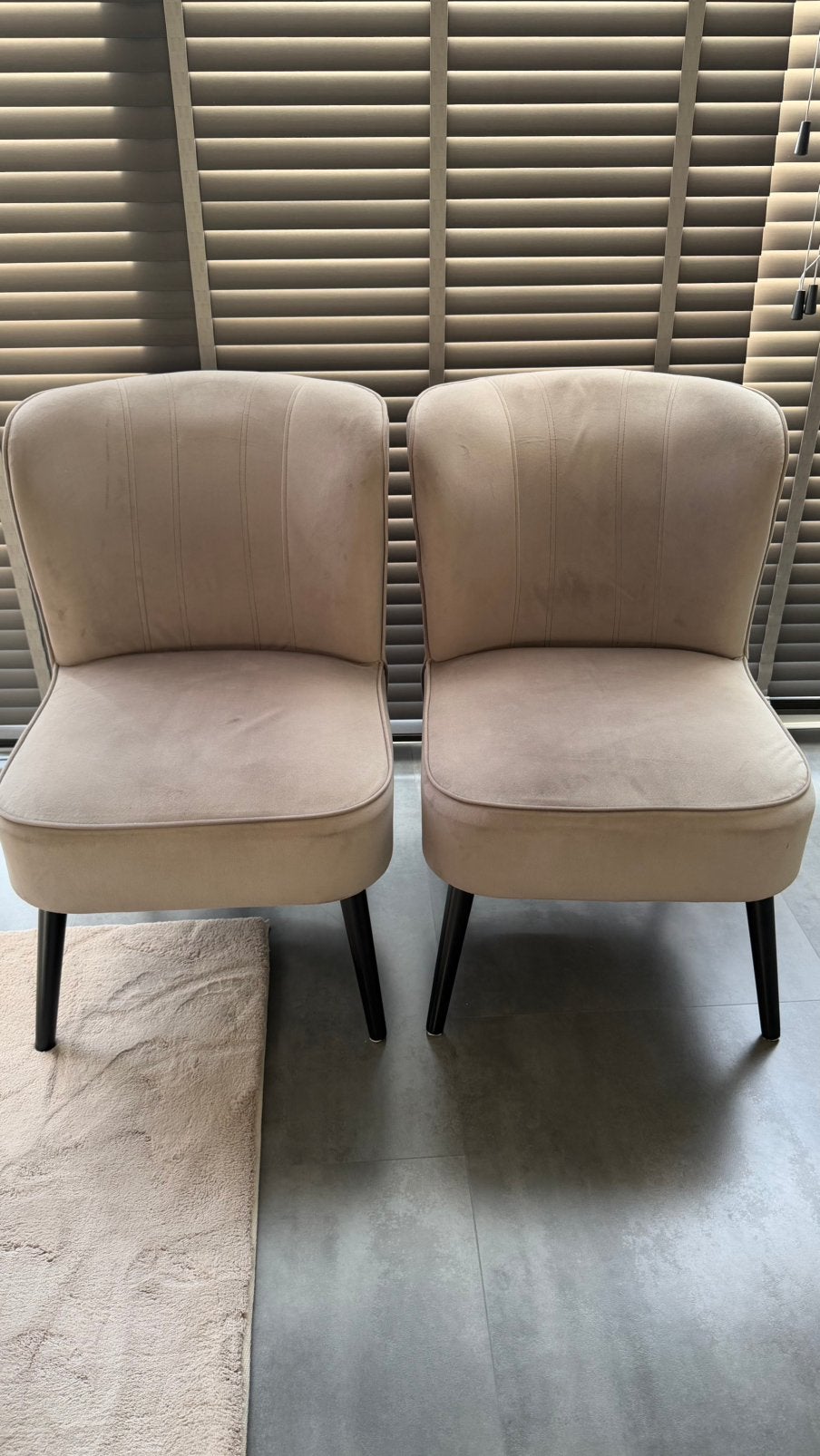 2 Mooie fauteuils beige/taupe, Ophalen, Zo goed als nieuw, 75 tot 100 cm, 50 tot 75 cm