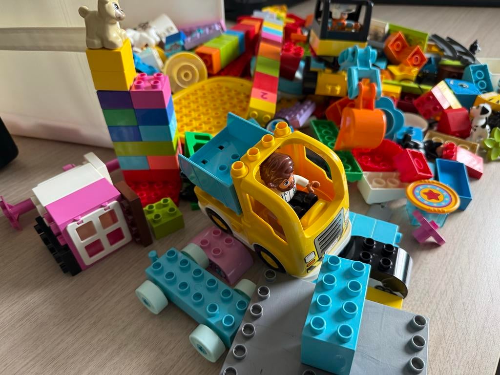 Duplo bijna 5 kg, Inclusief minifiguren, Gebruikt, Ophalen of Verzenden, Duplo