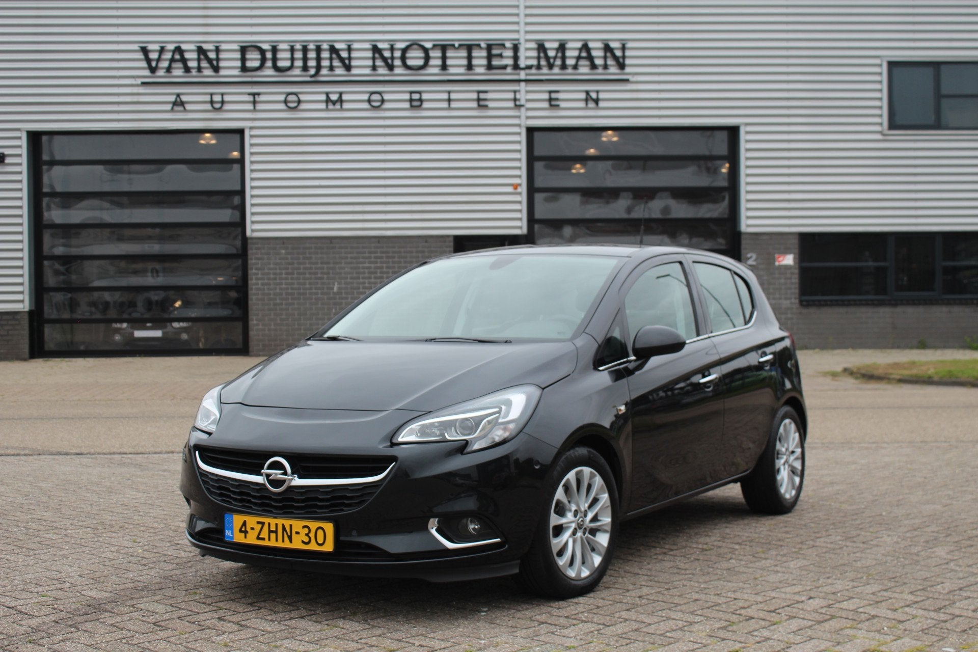 Opel Corsa 1.0 Turbo Cosmo / Carplay / Camera / N.A.P., Auto's, Voorwielaandrijving, Stof, Gebruikt, 116 pk