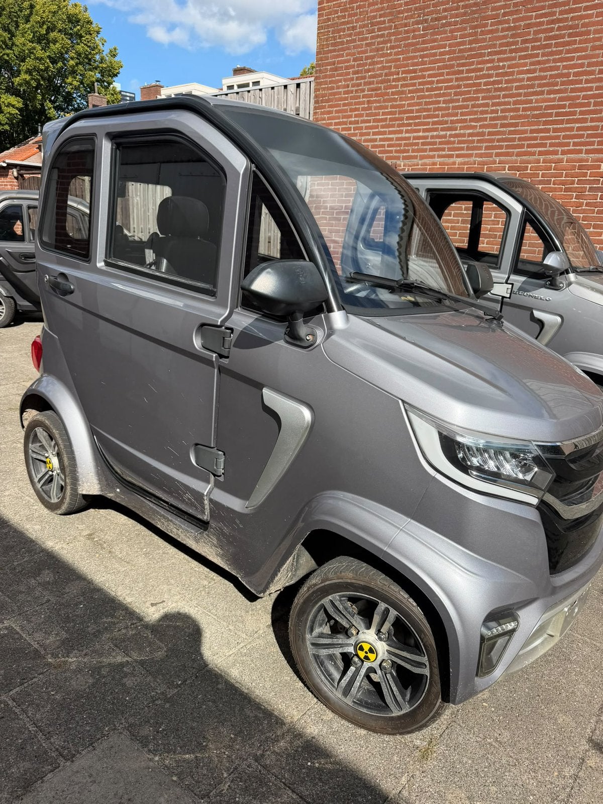 Luxe overdekte scootmobiel rijbewijs vrij met litium accu, Overige merken, Gebruikt, Ophalen of Verzenden, 16 km/u of meer