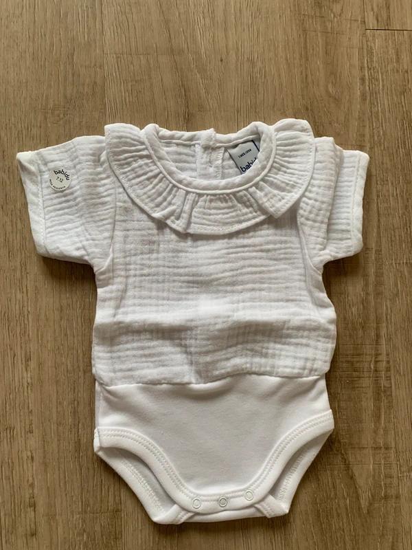 Nieuw - Babidu blouse romper wit maat 56/1 maand, Ophalen of Verzenden, Nieuw, Meisje, Pakje
