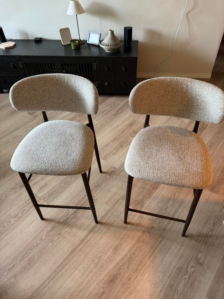 Barkrukken, Huis en Inrichting, Barkrukken, 2 krukken, Ophalen, Zo goed als nieuw, 60 tot 90 cm