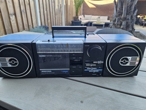 Leuke vintage Aristona TR 2845 radio/cassette ghettoblaster, Ophalen of Verzenden, Gebruikt, Radio