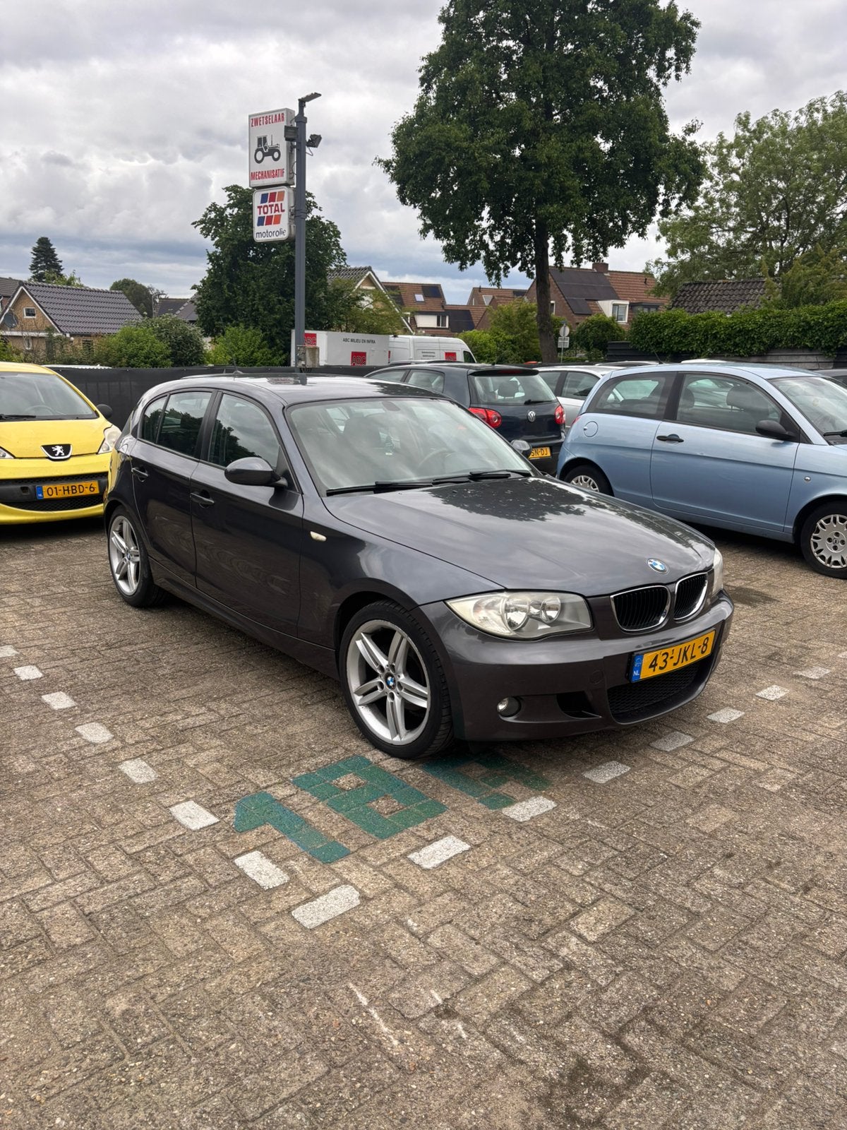BMW 2006 Grijs 116i 116 m pakket 6 versnelling, Auto's, BMW, 1596 cc, 1275 kg, 612 kg, Particulier