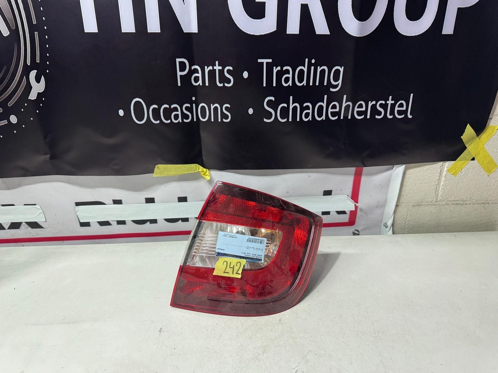 Skoda Rapid Achterlicht Rechts, Gebruikt, -, -, Ophalen of Verzenden