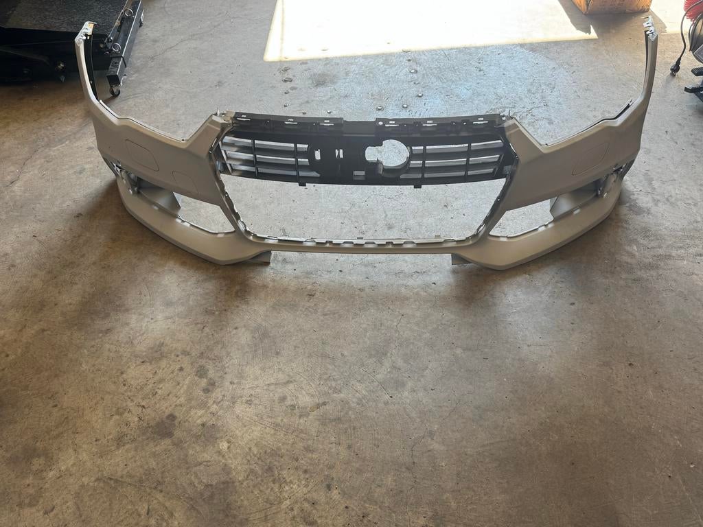 Voorbumper Audi A6 (2008-2010) met PDC en koplampsproeiers, Auto-onderdelen, Voor, Nieuw, Bumper, Audi
