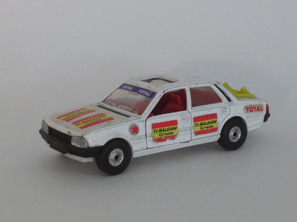 Peugeot 505 Tour-de-France, Corgi Toys, 1:32, Ophalen of Verzenden, Gebruikt, Auto, Corgi