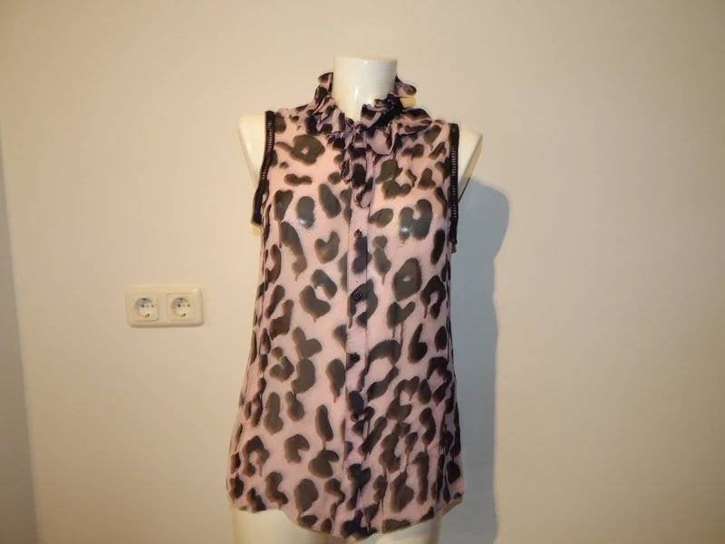 Boutique Moschino zijde jaguar print top roes kraag strik 40