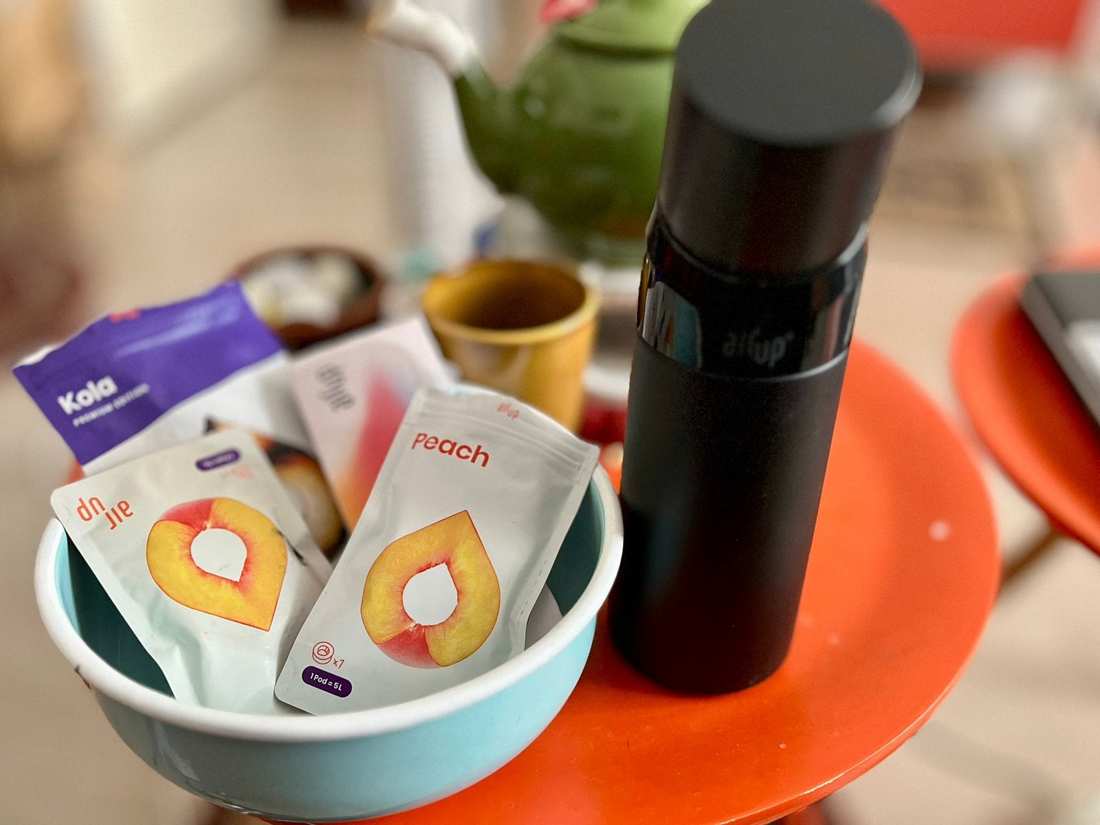 Airup thermosfles met pods, Sport en Fitness, Bidons, Ophalen of Verzenden, Zo goed als nieuw