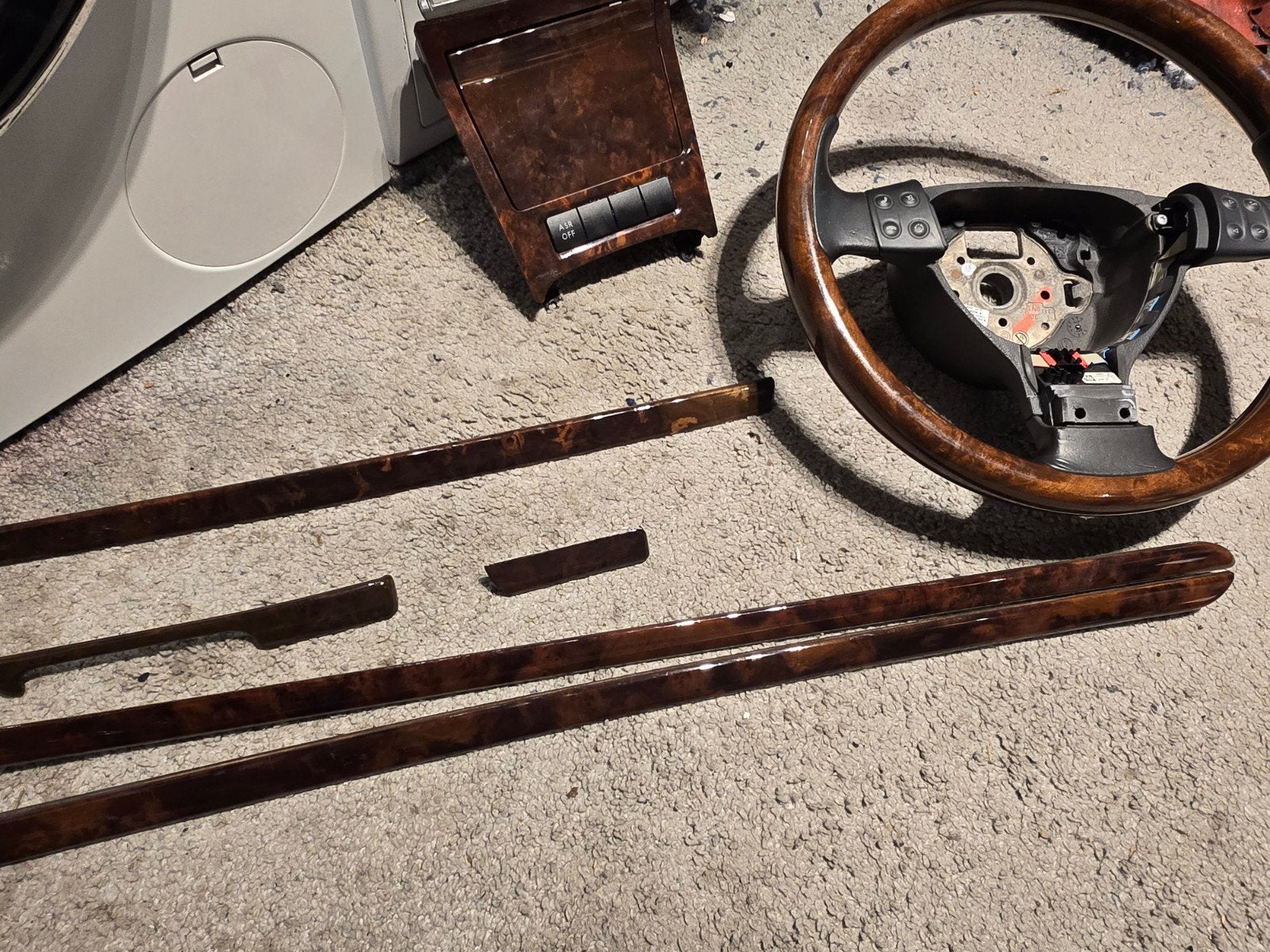 VW Golf 5 3-deurs interieurlijsten hout/walnoot + stuur, Auto-onderdelen, Interieur en Bekleding, Ophalen of Verzenden, Gebruikt