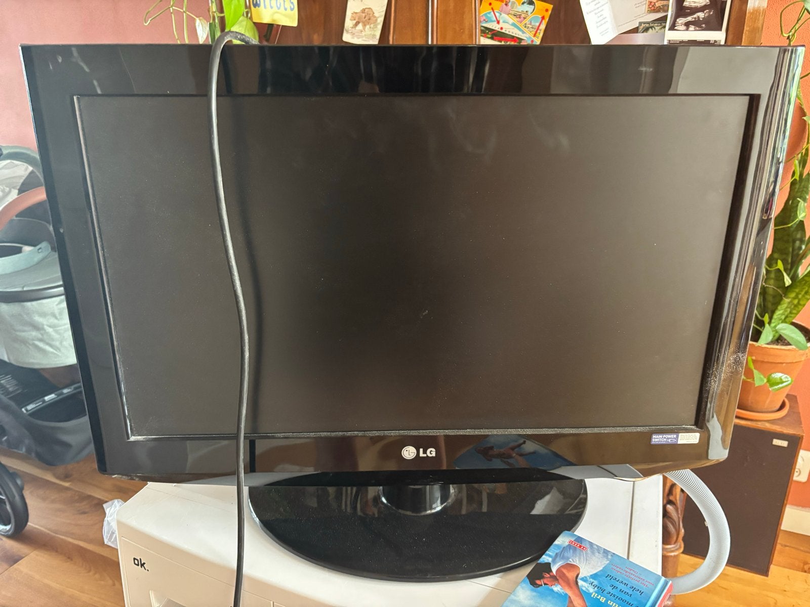 LG LCD TV 26 inch - Gebruikt, Gebruikt, 50 Hz, Ophalen of Verzenden, 40 tot 60 cm