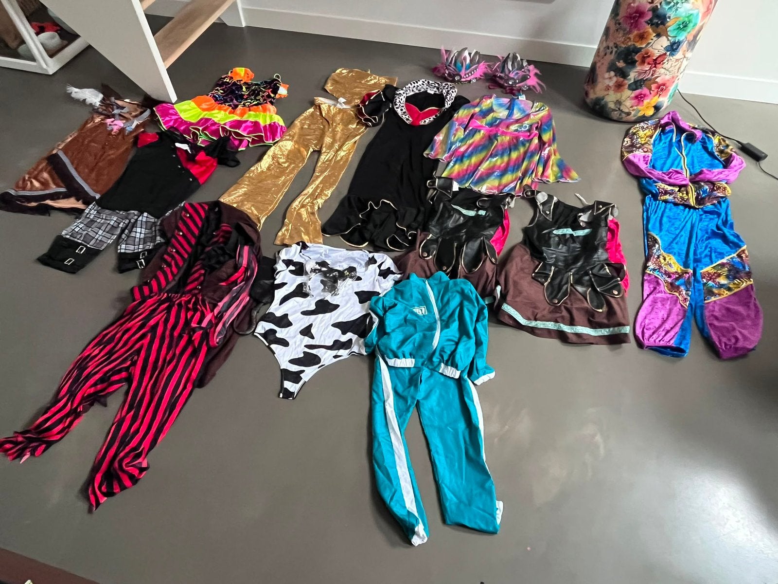 Mega veel! Carnavalskleding. Carnaval. Verkleedkleding., Ophalen, Carnaval