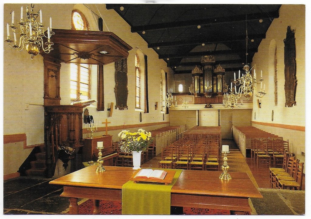 Hindeloopen Interieur Ned Herv Kerk Ansichtkaart ( B8192 ), Ophalen of Verzenden, 1980 tot heden, Ongelopen, Noord-Brabant
