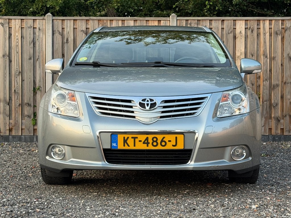 Toyota Avensis 1.8 Vvt-i automaat | Camera | Navi | trekhaak, Auto's, 15 km/l, Avensis, 4 cilinders, 1600 kg