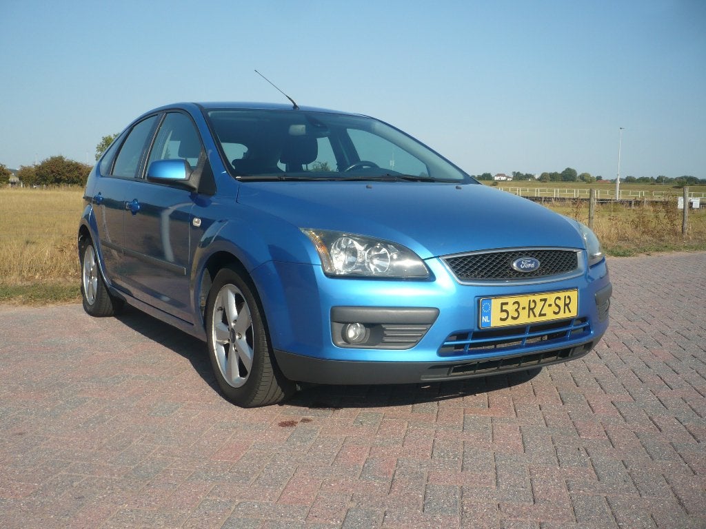 Ford Focus 1.6 16V First Edition 74KW 5DRS 2005, Auto's, 1596 cc, 4 cilinders, Blauw, 49 €/maand