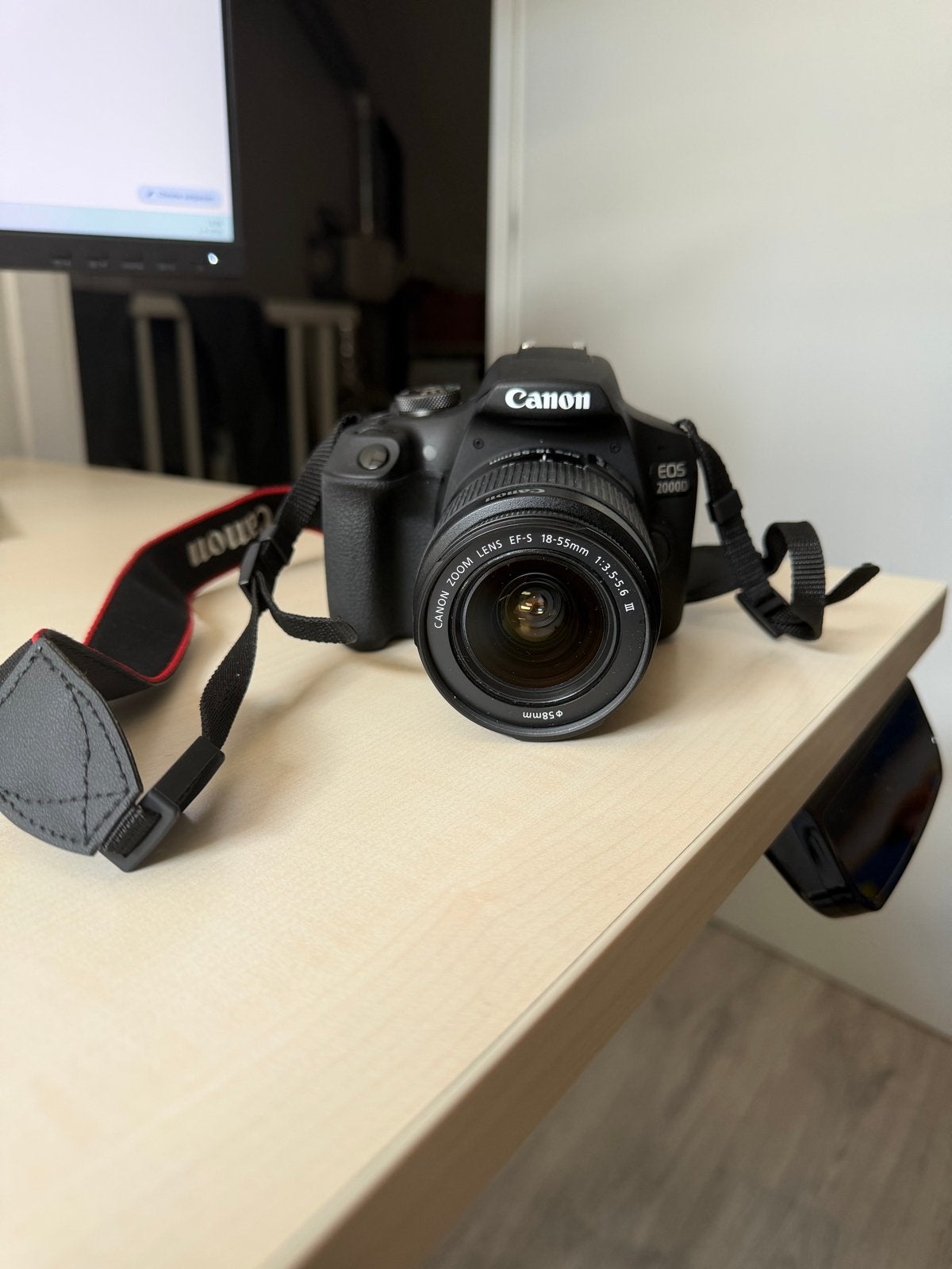 Canon EOS 2000D Spiegelreflexcamera met 2 lenzen en tas, Audio, Tv en Foto, Fotocamera's Digitaal, Spiegelreflex, Beeldstabilisatie