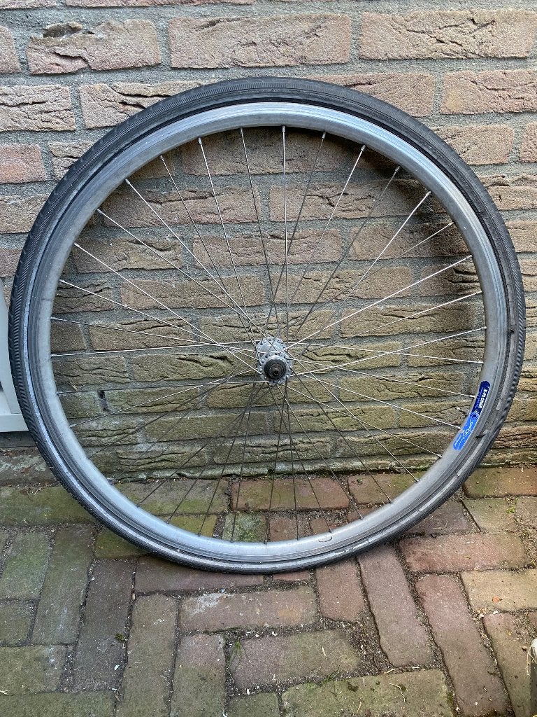 Achterwiel met slag, naaf is goed - Shimano HB-MC12, Fietsen en Brommers, Fietsonderdelen, Wiel, Gebruikt, Toerfiets, Ophalen of Verzenden