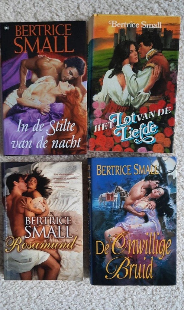4 prachtige romans van Bertrice Small, Ophalen of Verzenden, Gelezen, Bertrice Small