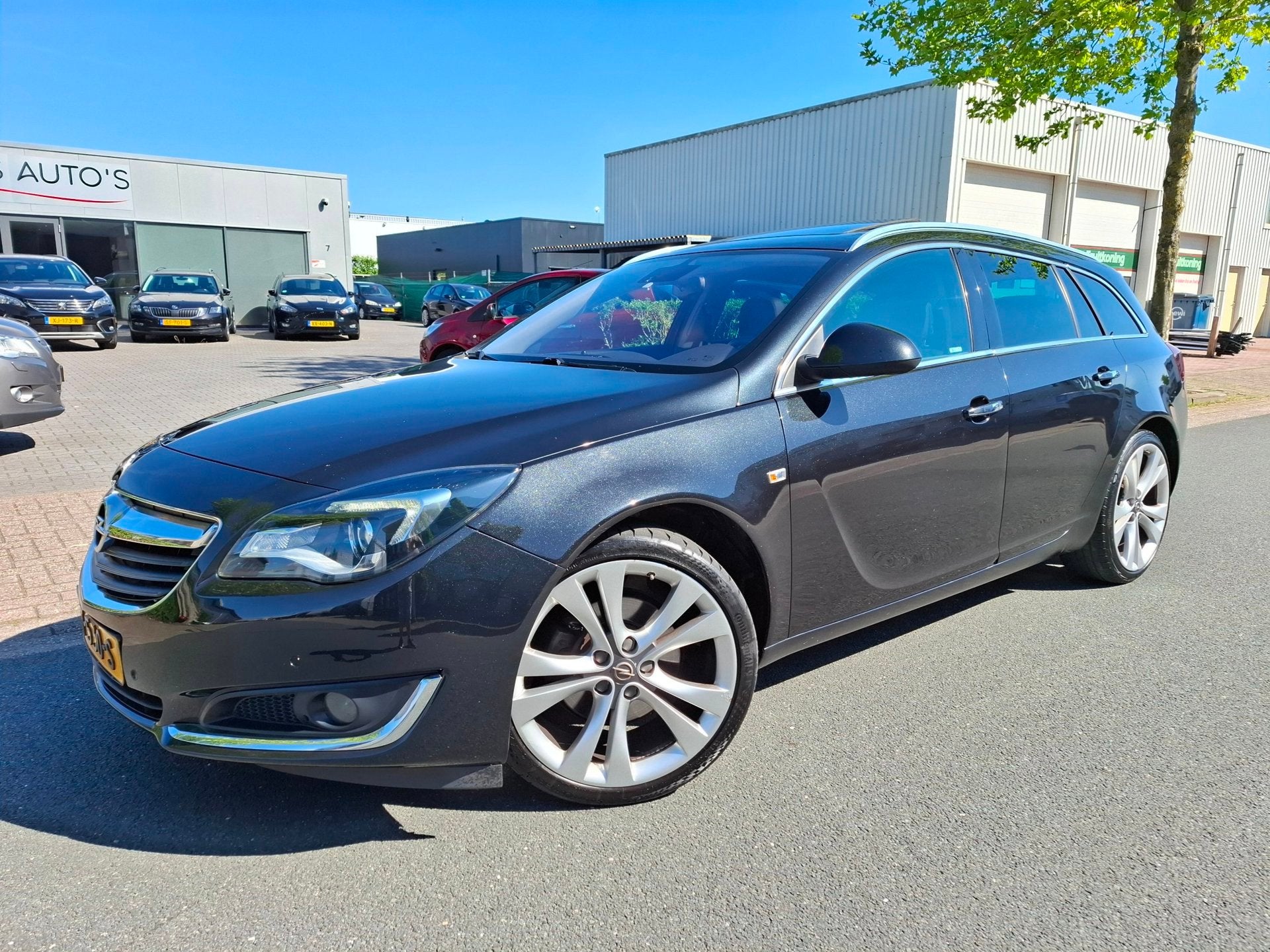 Opel Insignia Sports Tourer 1.6 T Business+ AUTOMAAT/LEDER/P, Gebruikt, 4 cilinders, Zwart, 170 pk
