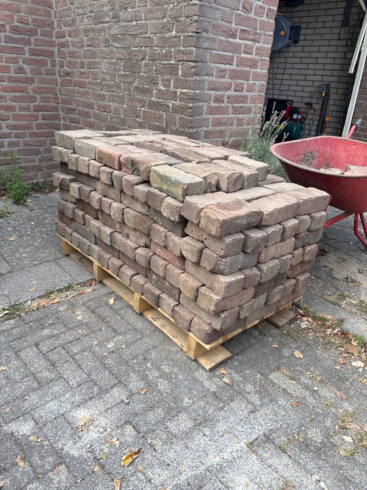 Restpartij gebakken klinkers dikformaat, Tuin en Terras, Ophalen, Gebruikt, Overige materialen, Klinkers