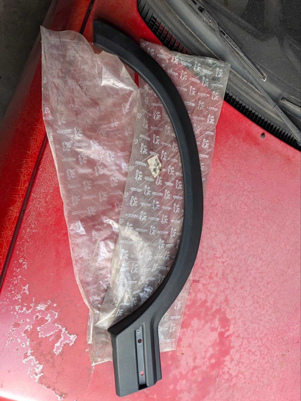 NOS verbreder Peugeot 205 GTI CTI Griffe zwart vanaf 1990, Auto-onderdelen, Ophalen of Verzenden, Nieuw, Peugeot