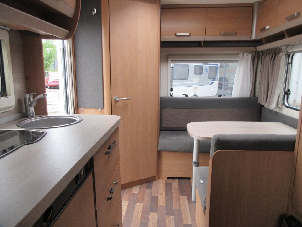 Knaus Sport 400 QD COMPACT, LUIFEL, VOORTENT, Caravans en Kamperen, Treinzit, Knaus, Dwarsbed, Schokbreker