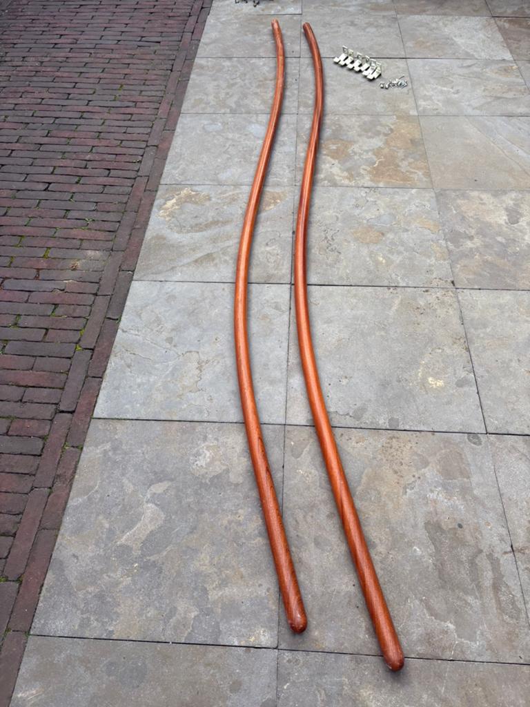 HOUTEN TRAPLEUNING MET BEUGELS / GEBOGEN, Ophalen, Zo goed als nieuw, Trap, 2 tot 4 meter