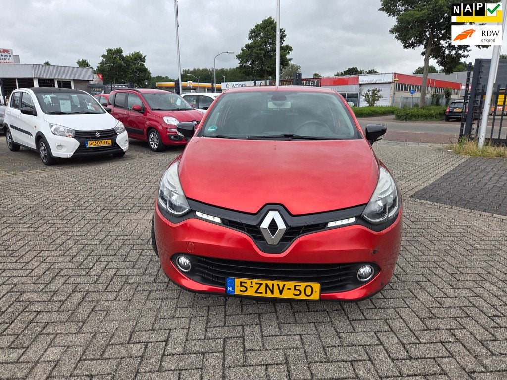 Renault Clio 1.2 Dynamique/AUTOMAAT/NAVIGATIE/ VEEL OPTIES, Auto's, Renault, Euro 5, Gebruikt, 49 €/maand, Origineel Nederlands