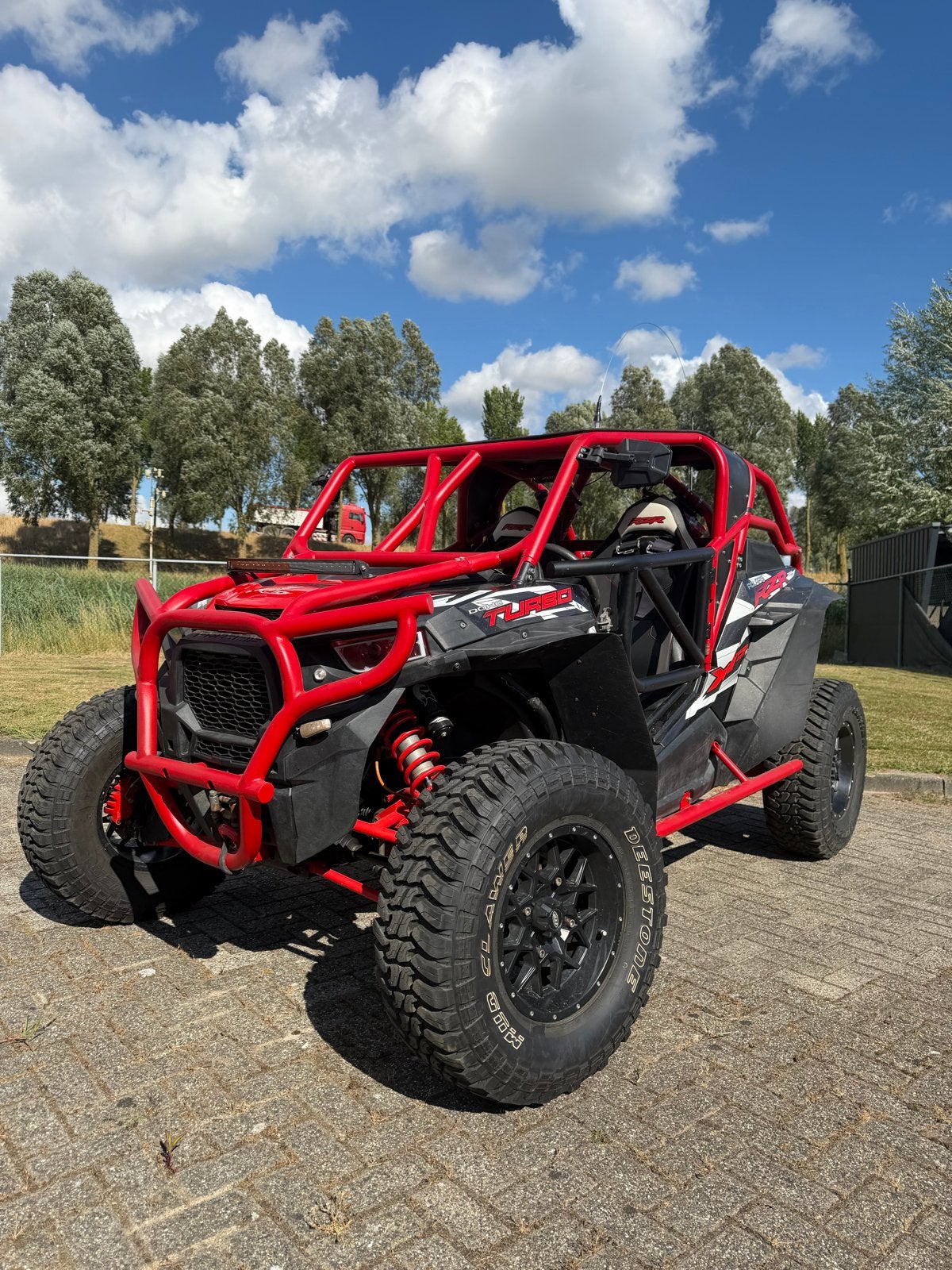 Polaris RZR XP 1000 Turbo, 2 cilinders, Meer dan 35 kW