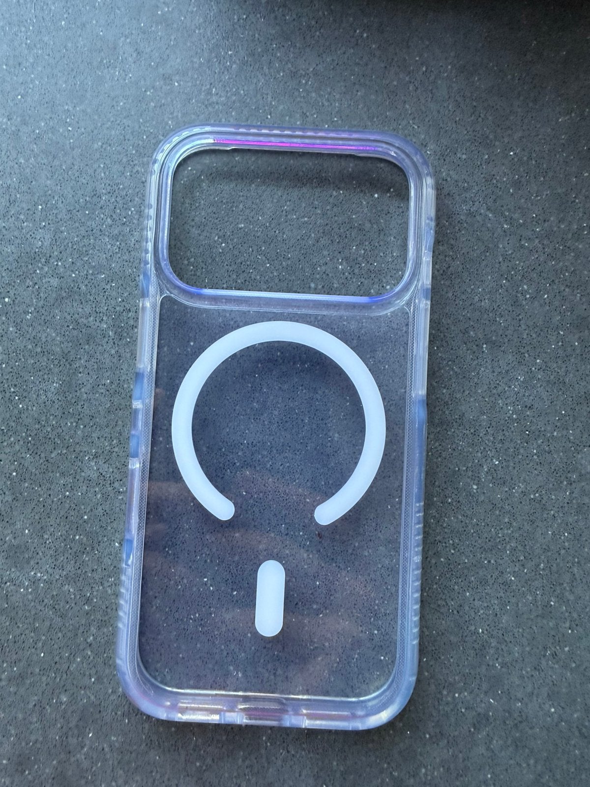 Tech21 FlexQuartz MagSafe, Ophalen of Verzenden, Gebruikt