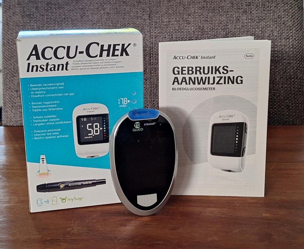Accu-Chek Instant + extra's, Ophalen of Verzenden, Overige typen