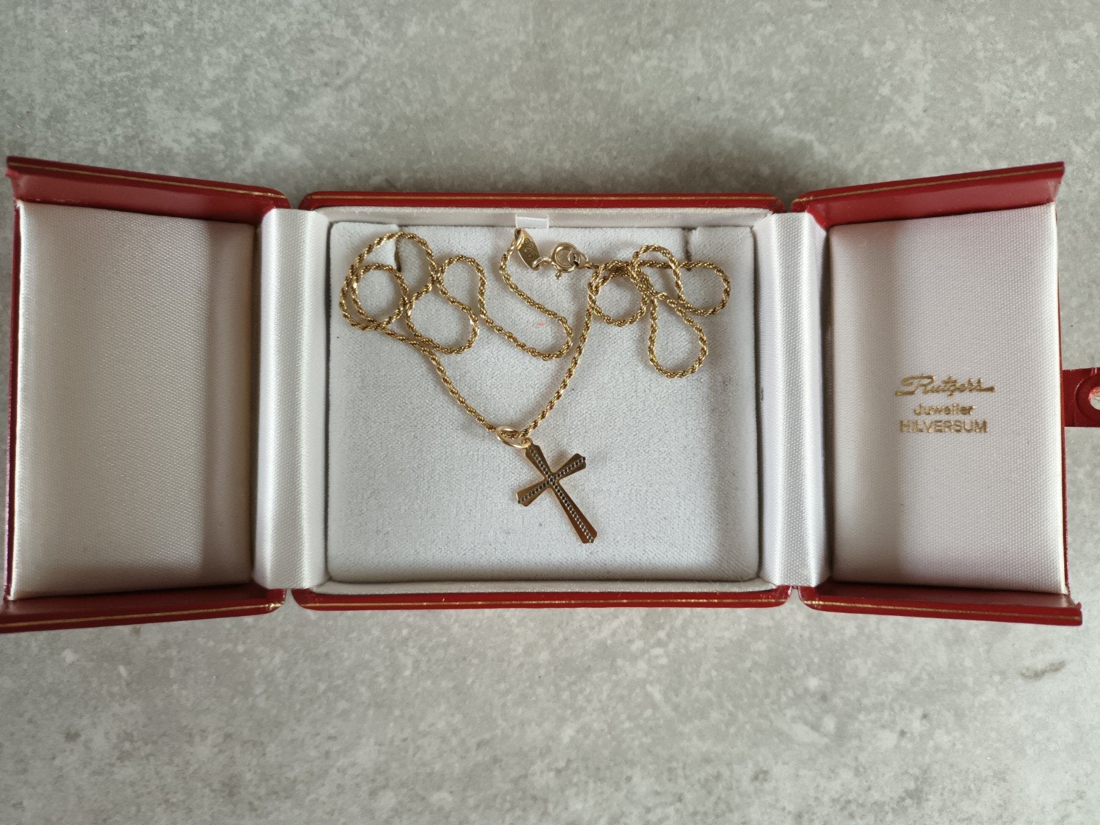 Verguld zilveren ketting met 9Kt kruisje, Ophalen of Verzenden, Zo goed als nieuw