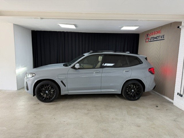 BMW X3 XDrive30e High Executive. PANO/HEADUP.M PAKKET VOLL, Gebruikt, 2000 kg, Bedrijf, Vierwielaandrijving