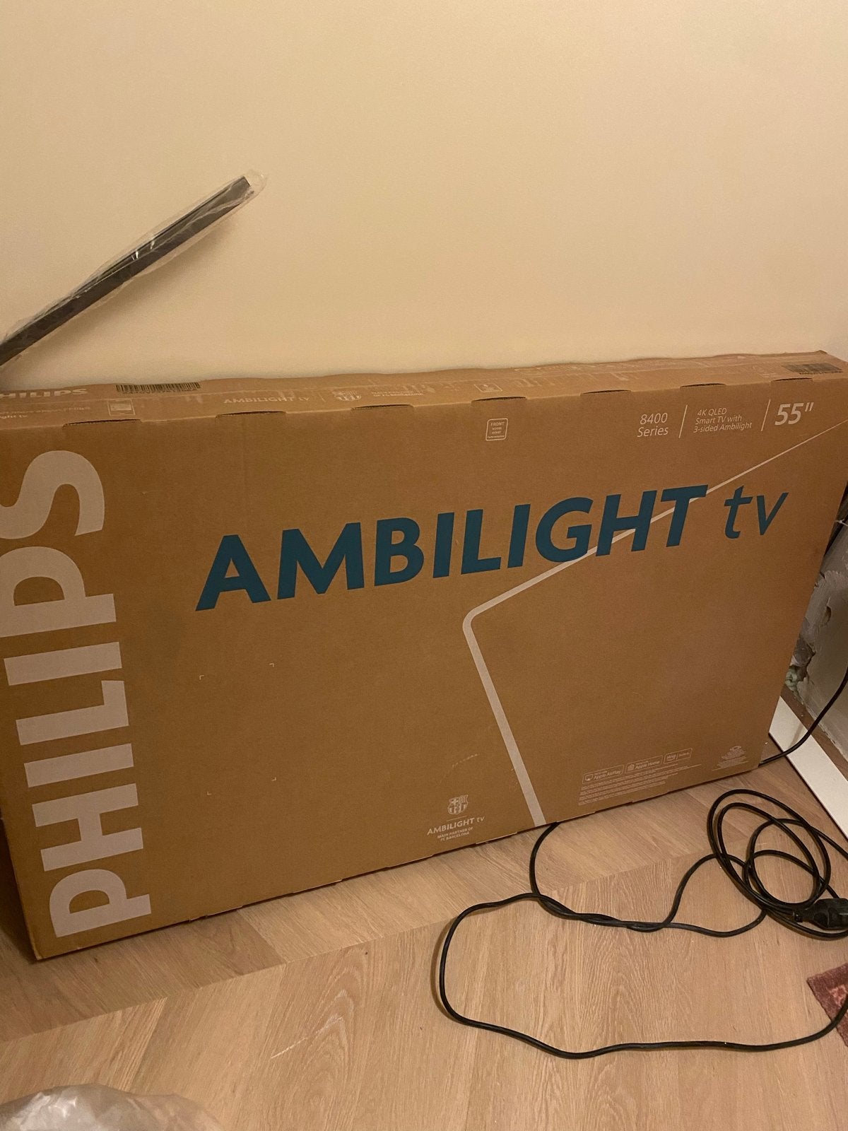 Philips 55 inch 4K QLED Ambilight TV 8400 Serie, Ophalen, Philips, QLED, 50 Hz