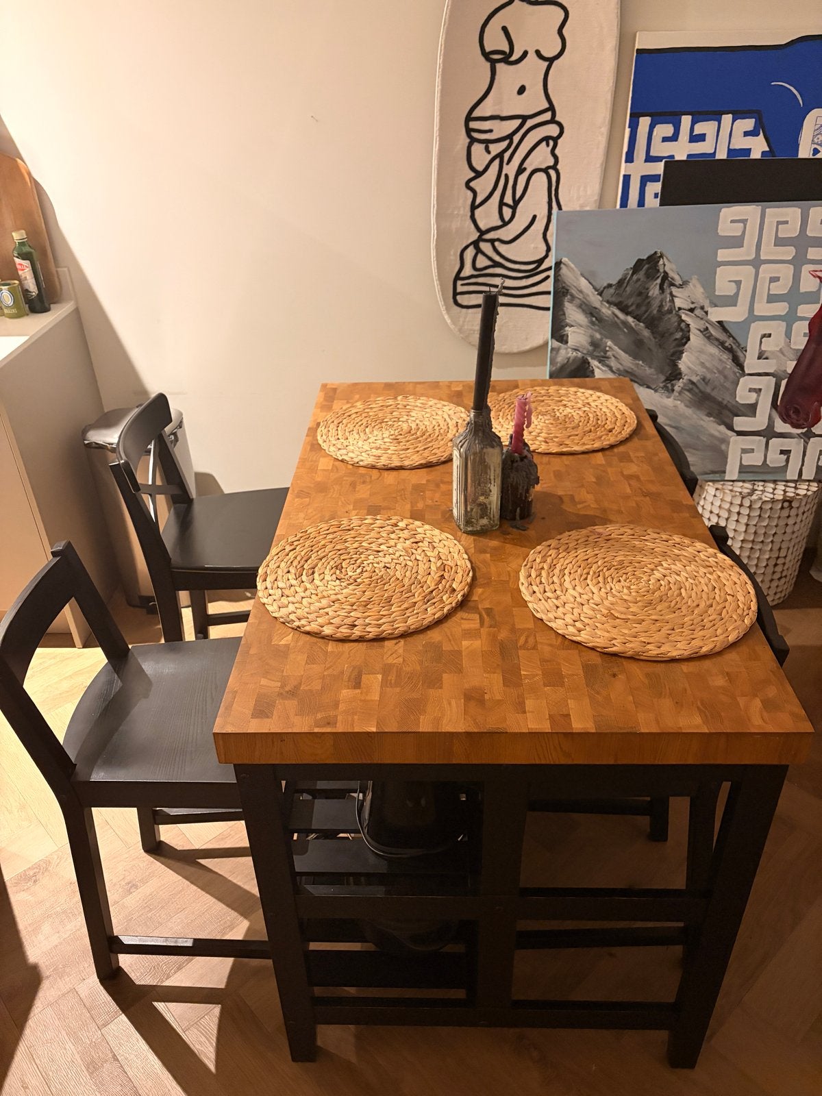 Vadholma keukeneiland met 4 stoelen - Zo goed als nieuw, Ophalen, 100 tot 150 cm, Eikenhout, Zo goed als nieuw
