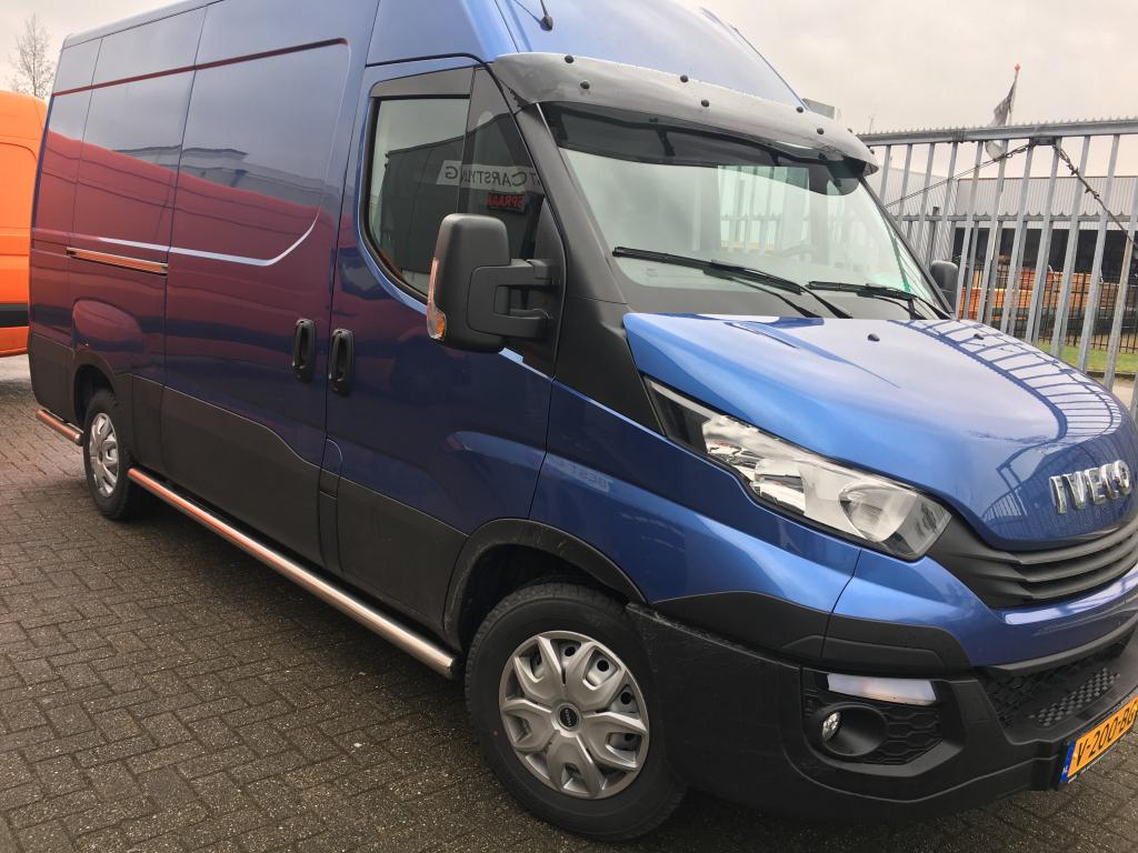 Iveco Daily 35S18 Sidebars Recht, Niet ingevuld, Niet ingevuld, Niet ingevuld