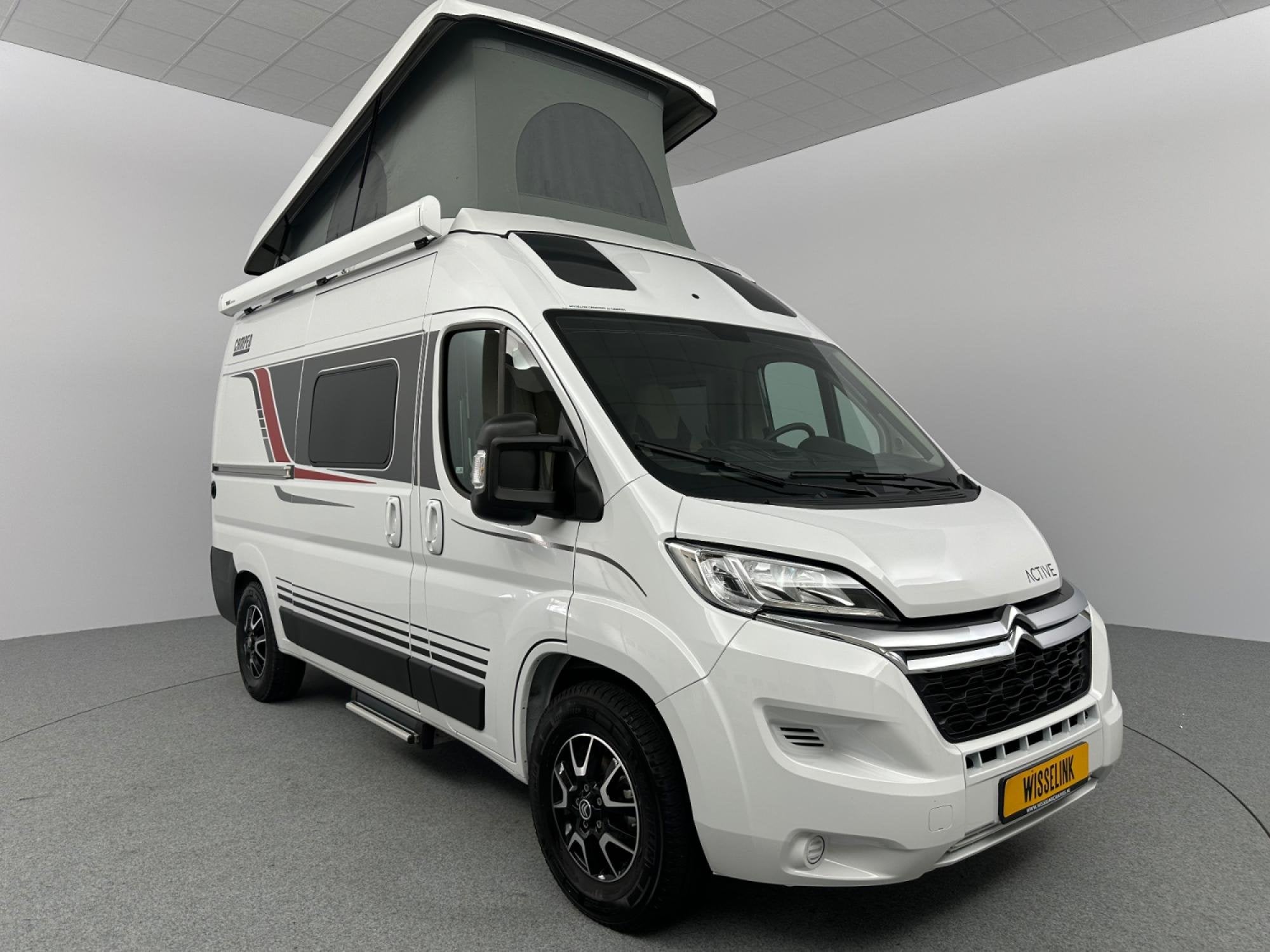 Bürstner Campeo C 540 Active Cassetteluifel Slaap hefdak, Buscamper of Camperbus, Bedrijf, Bürstner, 5 tot 6 meter