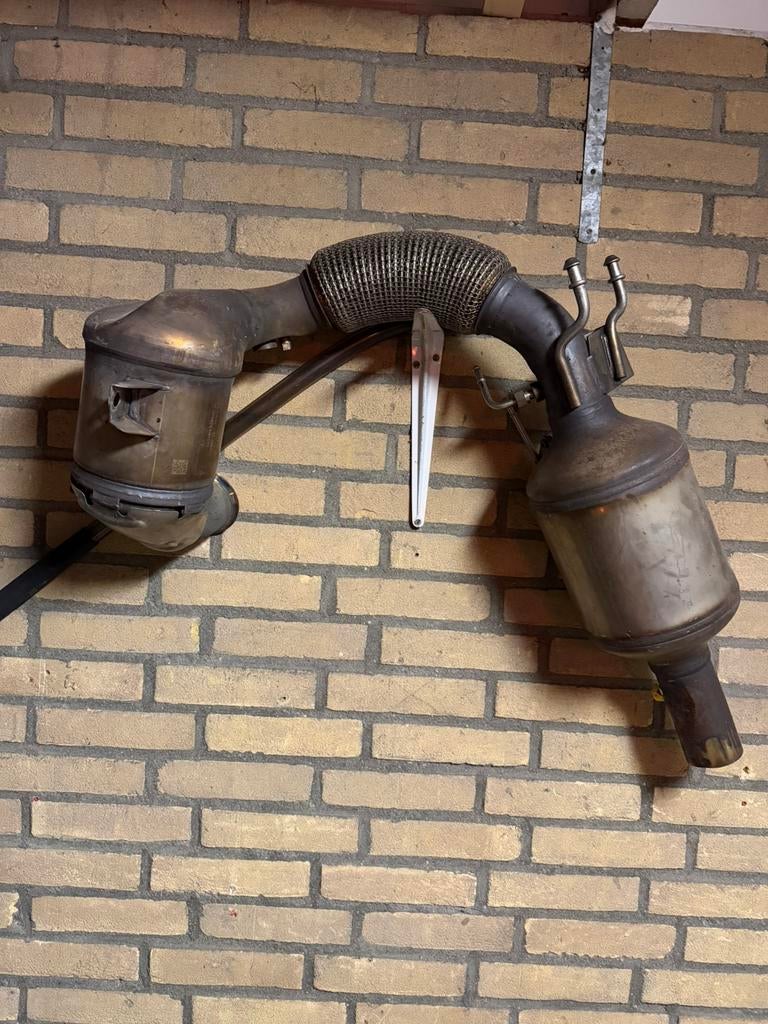 Custom uitlaat (orginele downpipe 50.000km golf 7.5 GTI, Auto-onderdelen, Uitlaatsystemen, Ophalen of Verzenden