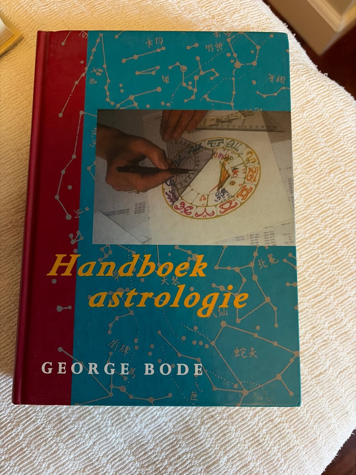 Handboek astrologie - George Bode, Ophalen of Verzenden, Gelezen, Astrologie, Instructieboek