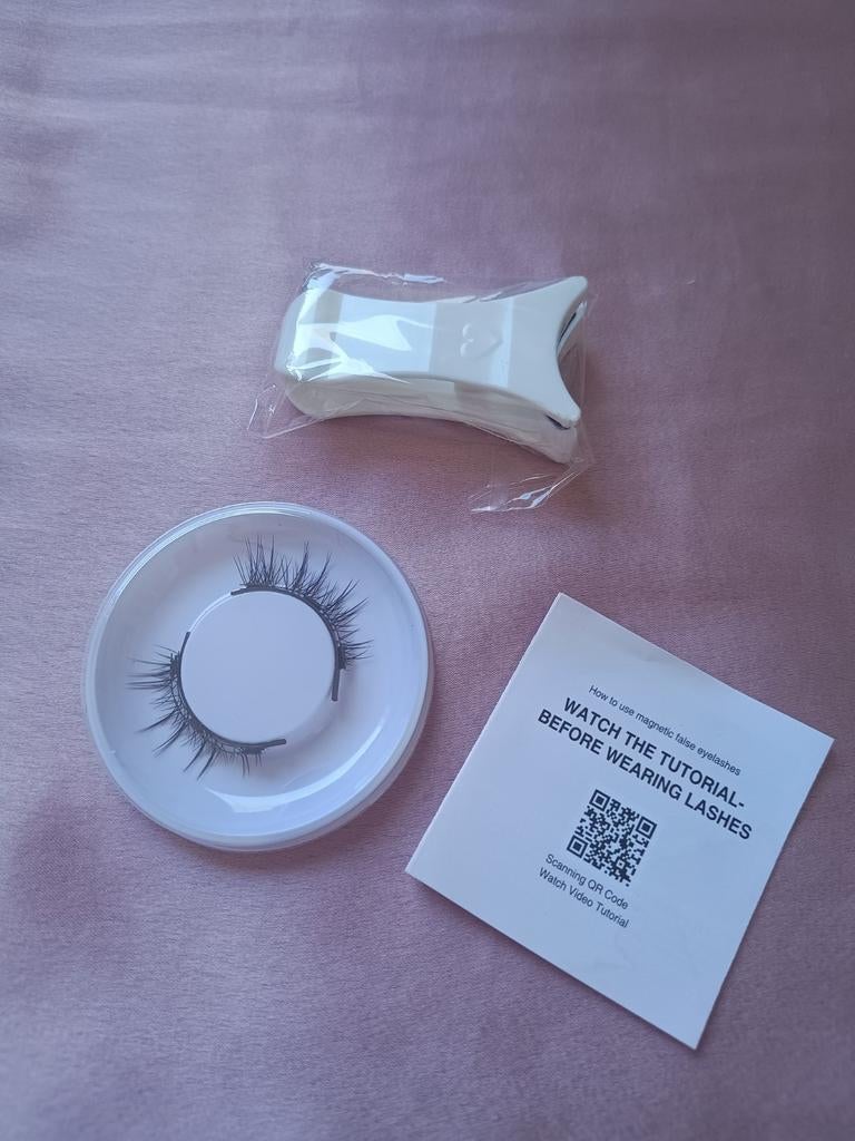 Cat Eye Magnetische Wimpers (GLOEDNIEUW), Ophalen of Verzenden, Nieuw, Zwart, Ogen