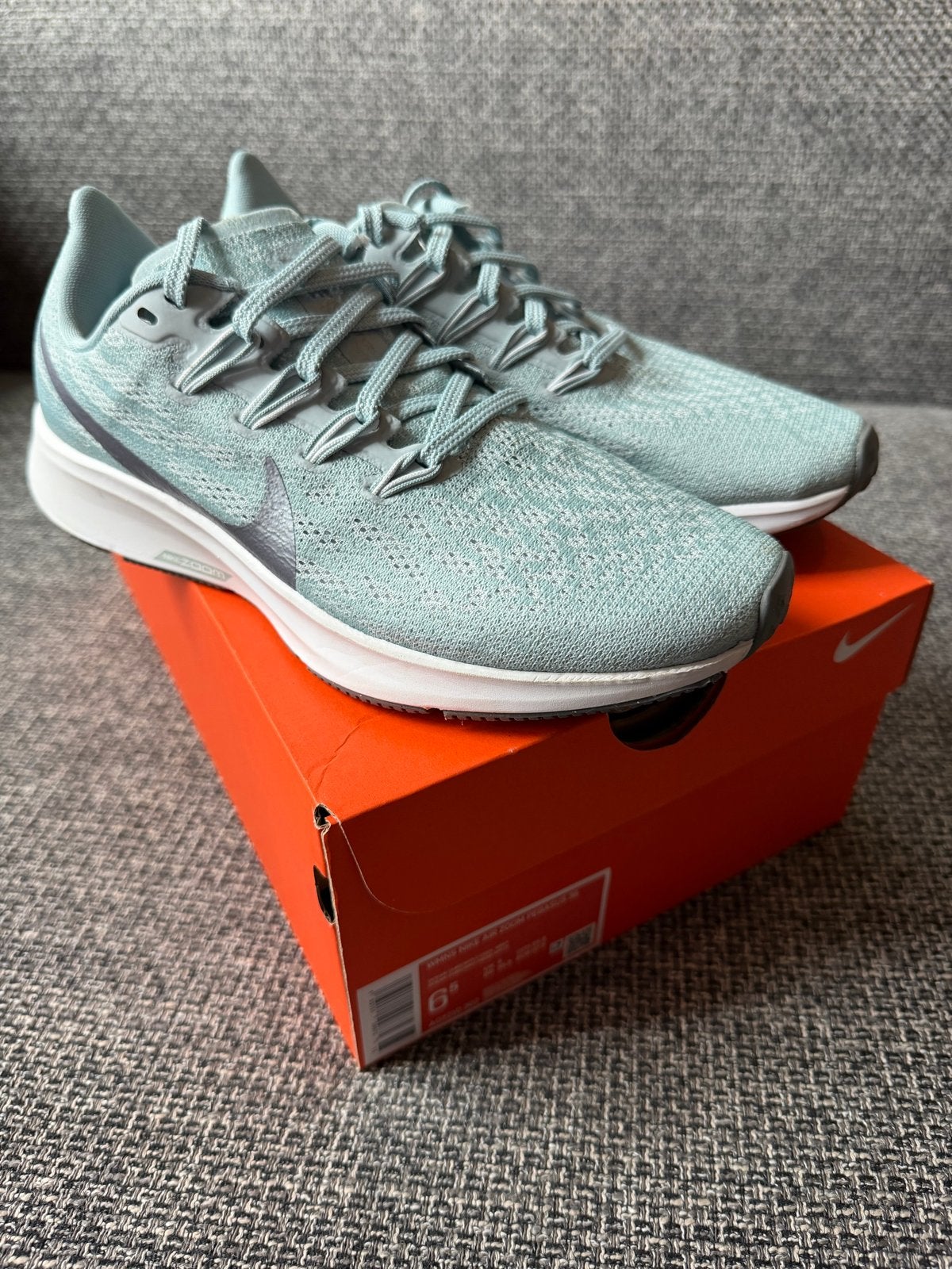 Nike Air Zoom Pegasus 36 - Maat 37.5 - Nieuw in doos, Overige kleuren, Sportschoenen, Nieuw, Ophalen of Verzenden