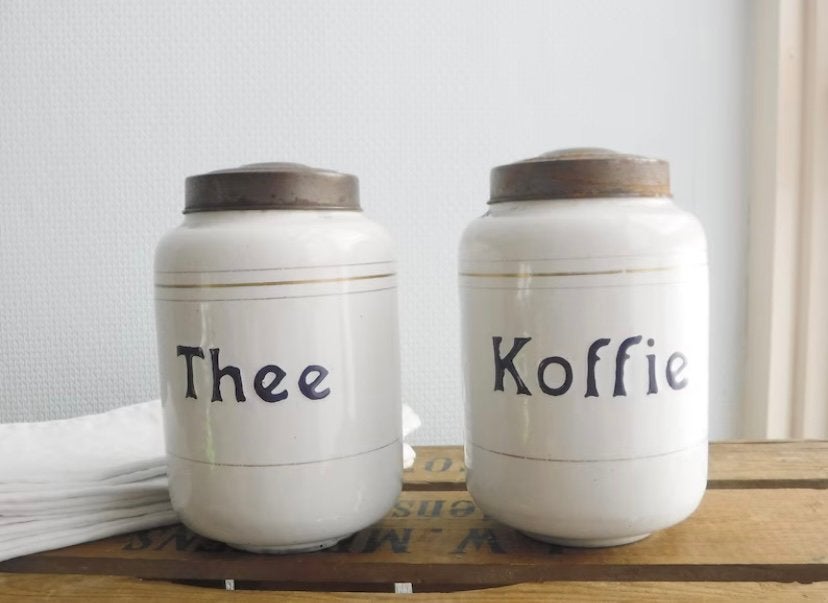 Witte emaille keukenbussen met goud en blauwe belettering, Antiek en Kunst, Ophalen of Verzenden