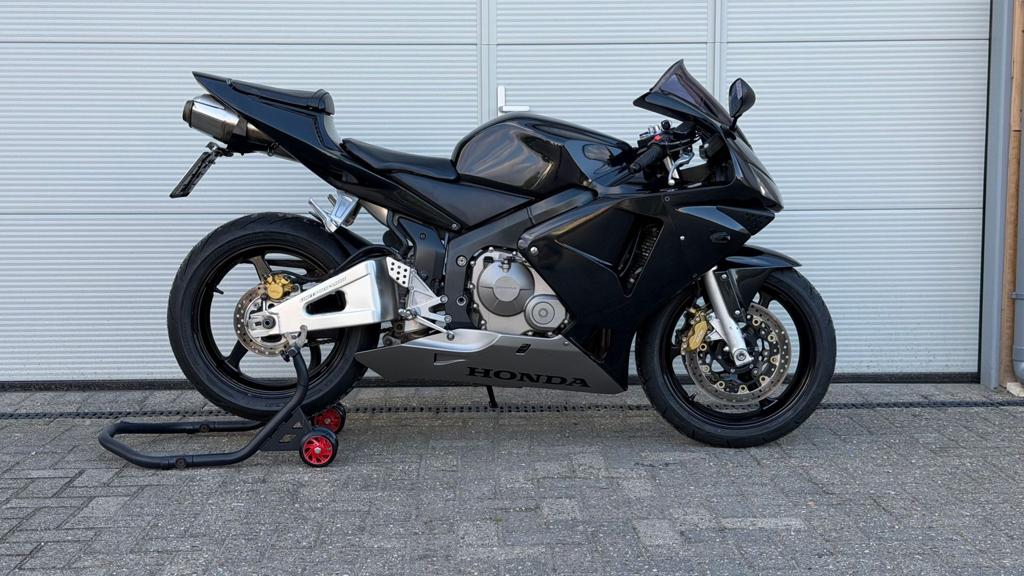 Honda CBR600RR | PC37 | Zwart | 2e eigenaar | 35kw, HONDA, 4 cilinders, Bedrijf, Onbekend