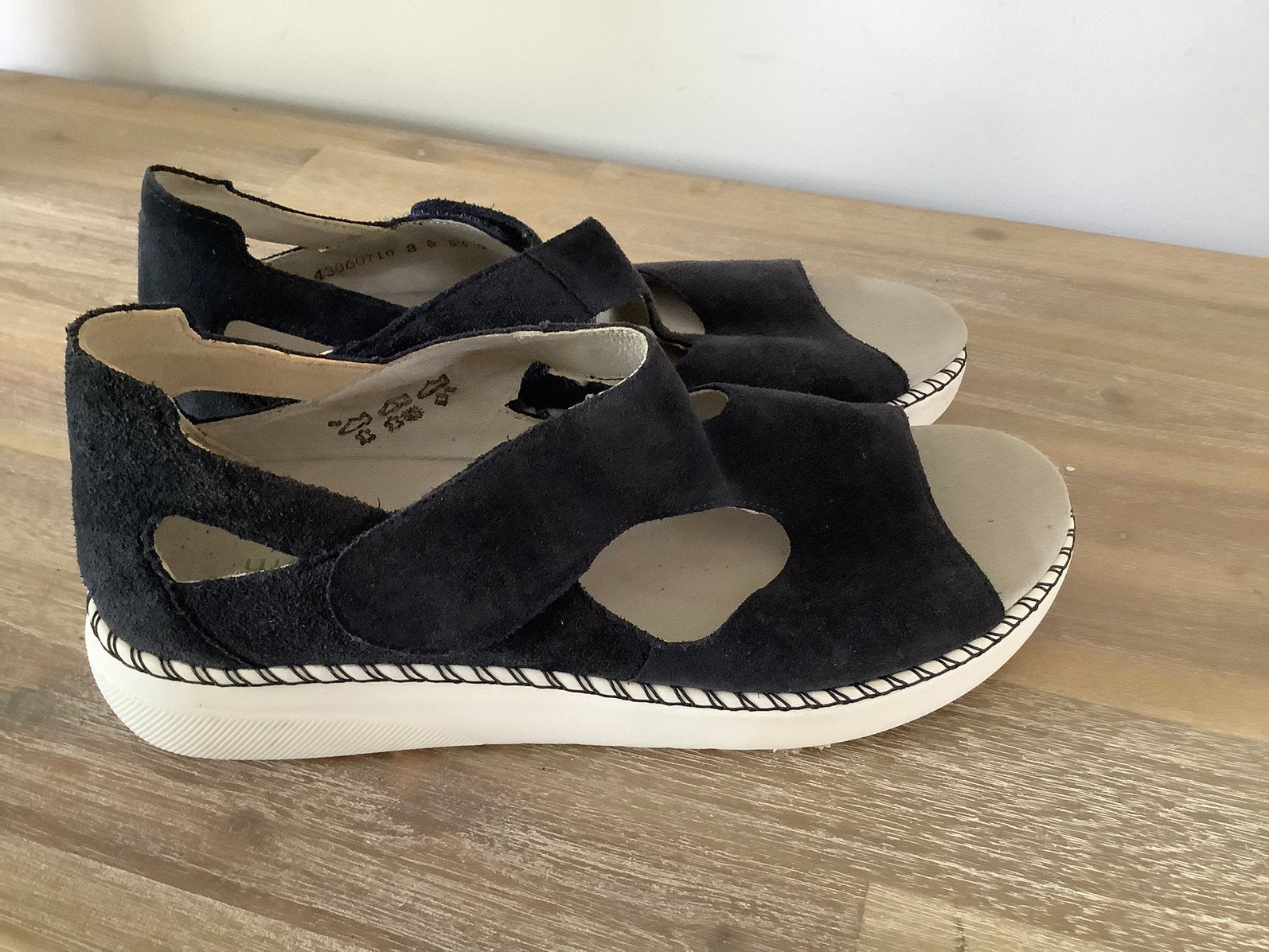 Waldlaufer sandalen maat 38.5 H, Ophalen of Verzenden, Zo goed als nieuw, Zwart, Sandalen of Muiltjes