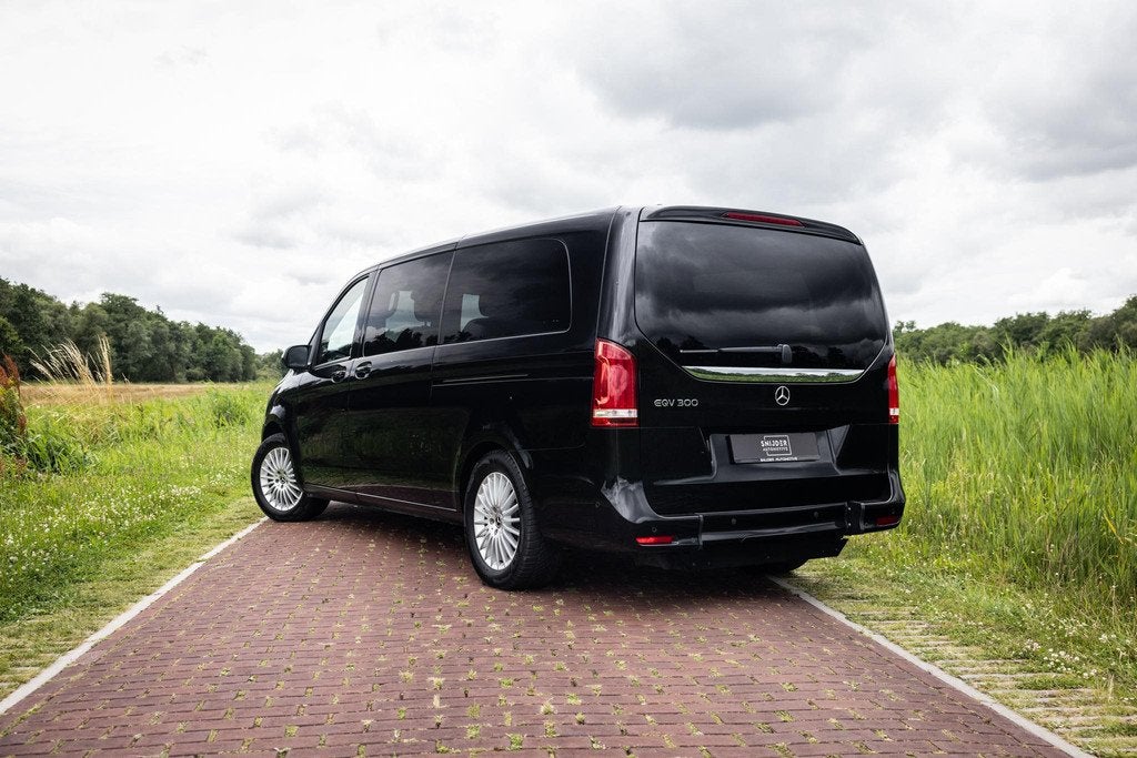 Mercedes-Benz EQV 300 L3 90 kWh Rolstoel vervoer rolstoelbus, Auto's, Stof, Gebruikt, Overige modellen, 90 kWh