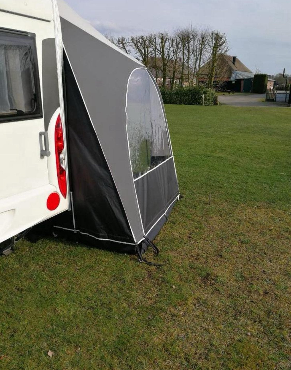 Unico verona maat 11 incl voorscherm carbon grey, Ophalen, Gebruikt
