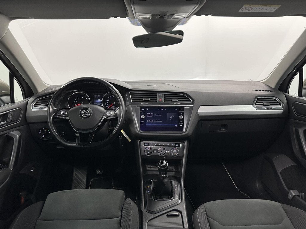 Volkswagen Tiguan 1.4 TSI ACT Comfortline PANO CARPLAY ECC T, Voorwielaandrijving, 4 cilinders, Origineel Nederlands, Handgeschakeld
